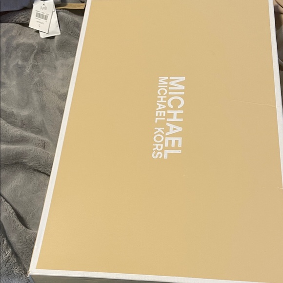 Michael Kors rain boots 9 - Picture 5 of 5